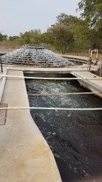 Wasserbrunnen in der Stadt Solapur in Indien